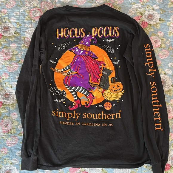 Black, Simply Southern long sleeve in black. Size Small. - Picture 2 of 3